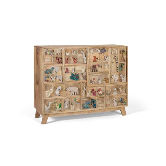 Lipasto luonnonmukaisesta mangopuusta alkuperäisillä yksityiskohdilla