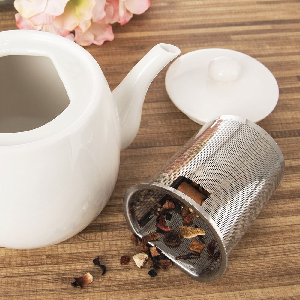 MONA valkoinen posliiniteekannu haudukkeella 700 ml