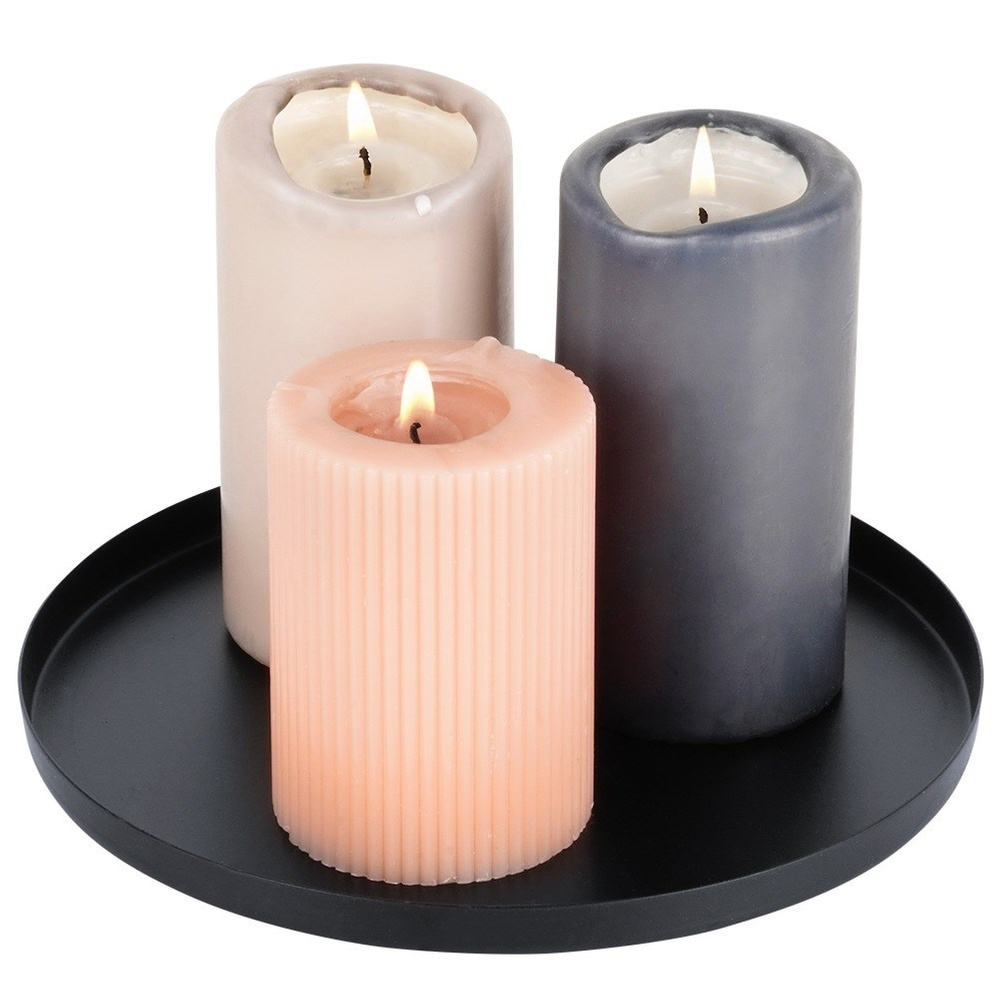 Koristeellisten kynttiläasetelmien teline, mustaa metallia, 21,5 cm