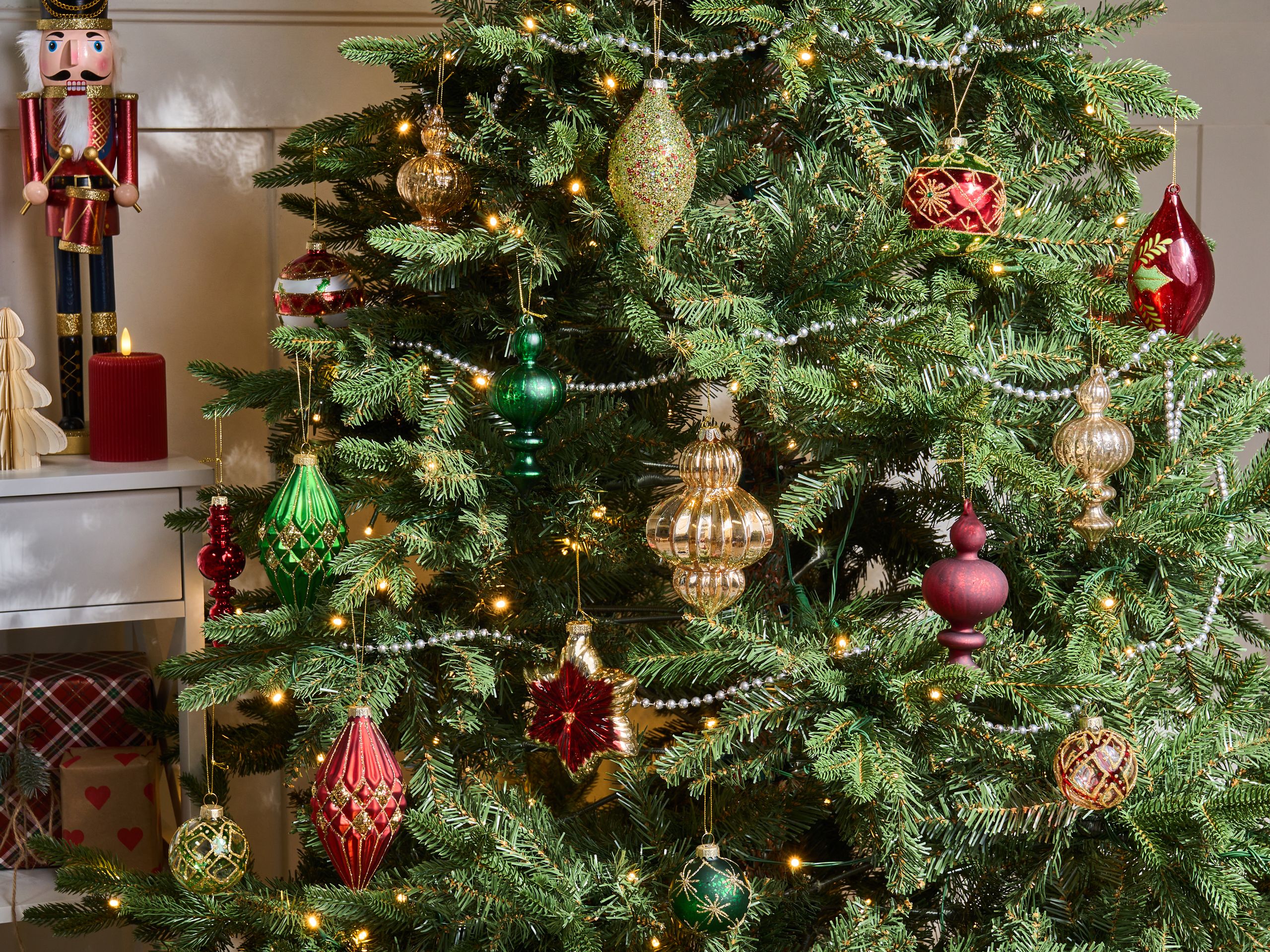 Kuusenkoristesetti 70 kpl TWINKLE lasi Punainen/vihreä