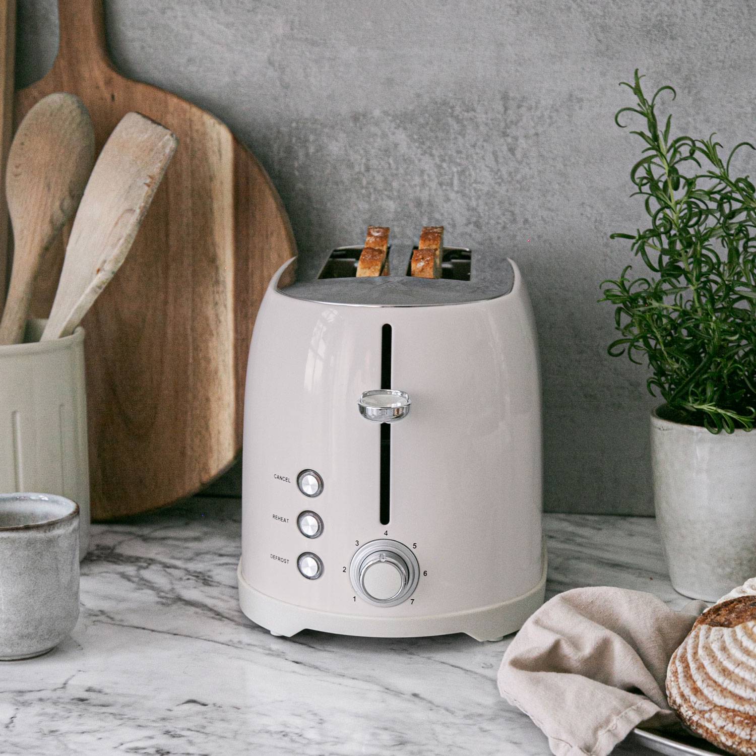 Leivänpaahdin 2 viipaletta 800 W BR610 Creme White -sarja