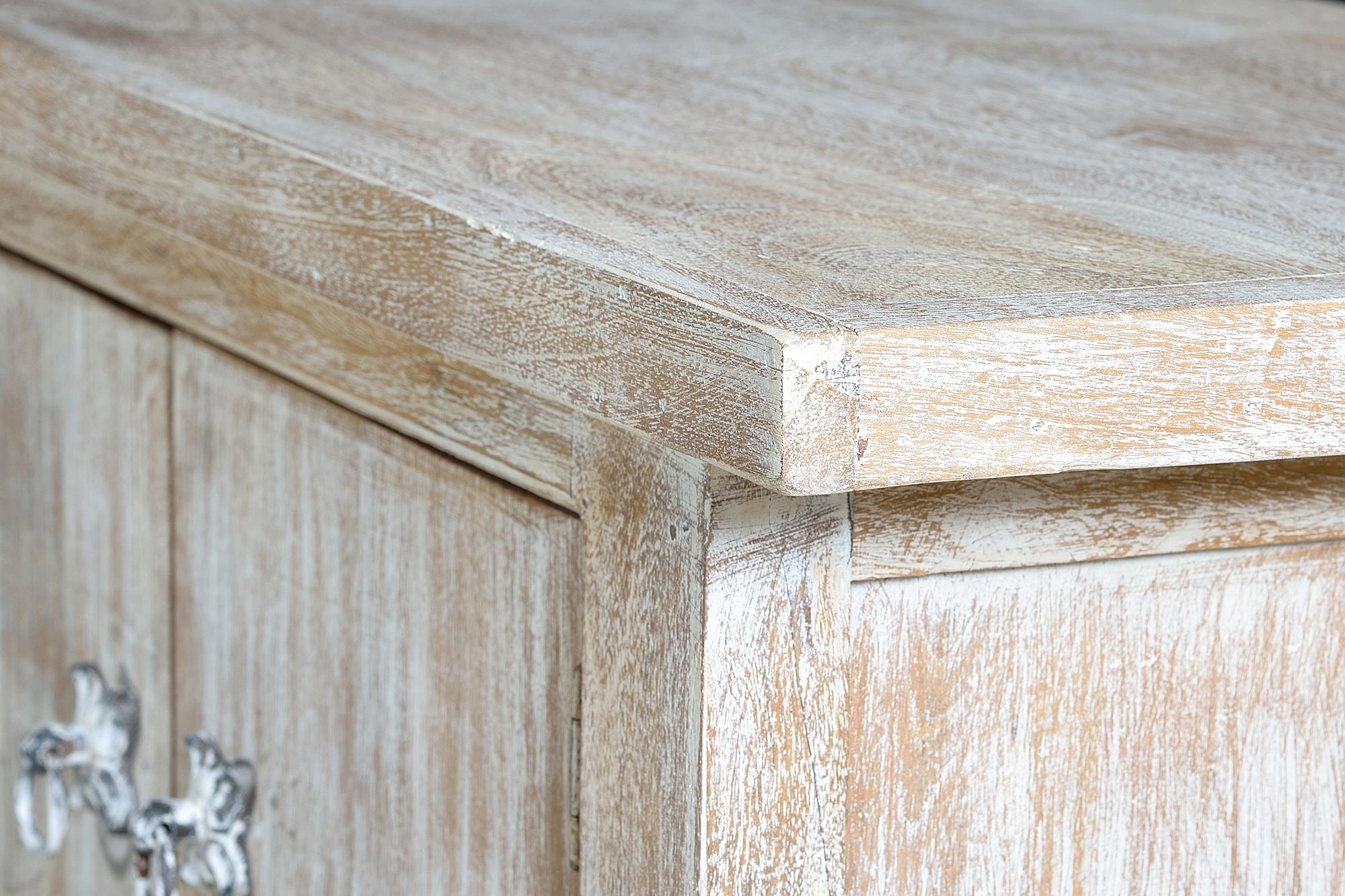 TV-taso valkoisesta mangopuusta