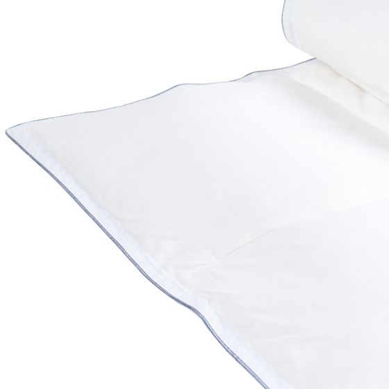 Peitto kevyt lämmin KRIVAN ankanhöyhenet ja -untuva 200 x 200 cm