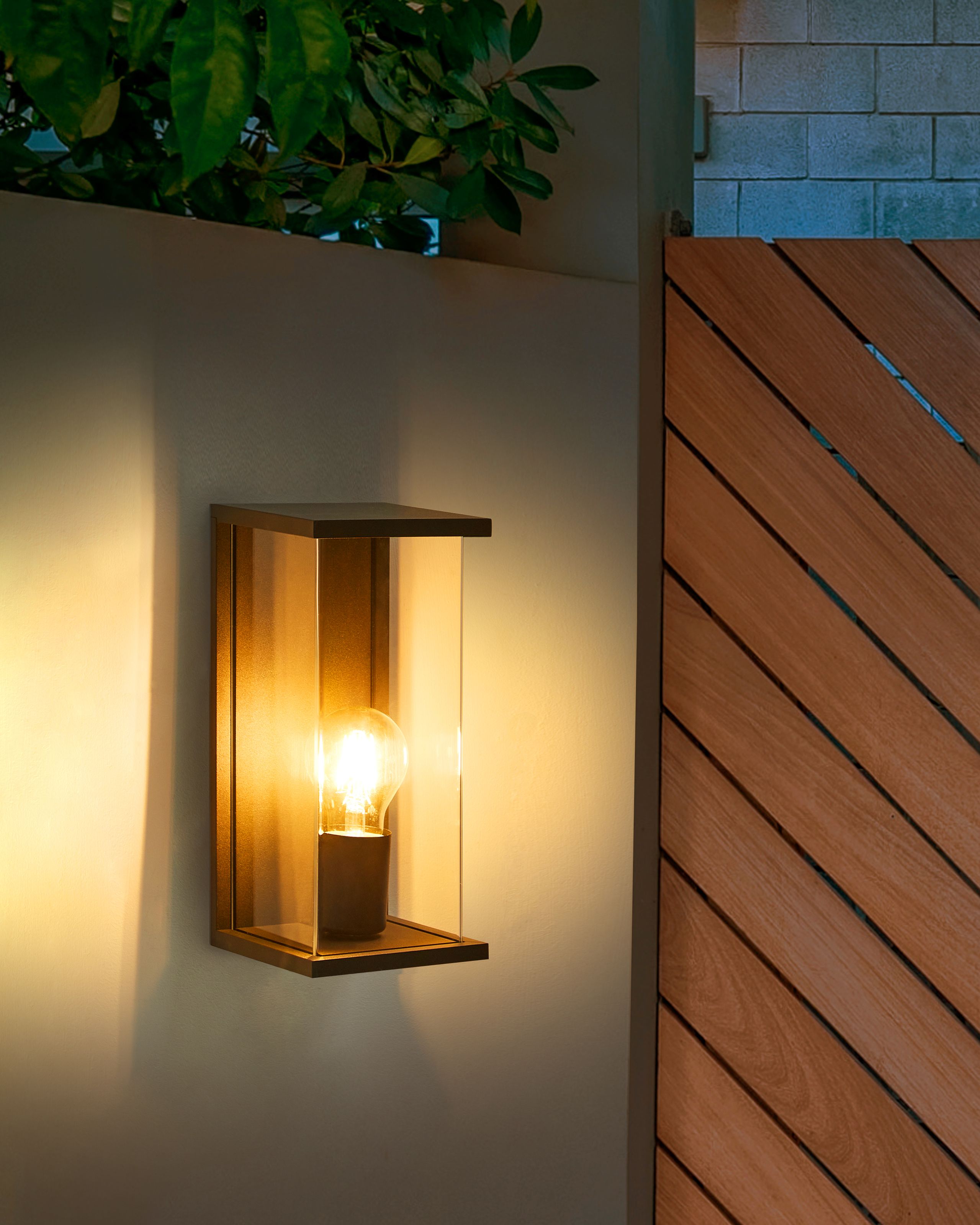 Ulkoseinävalaisin WAKAL Musta