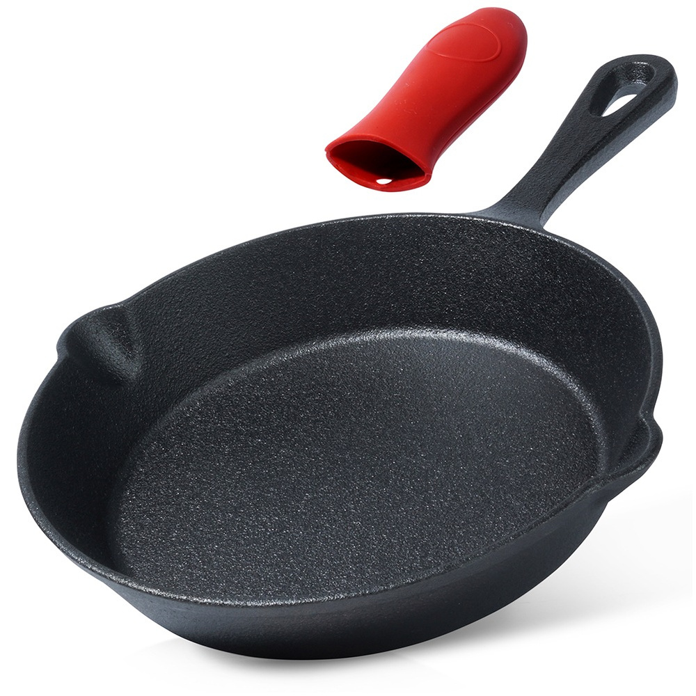 Valurautainen paistinpannu silikonikannella CAST LINE 20 cm