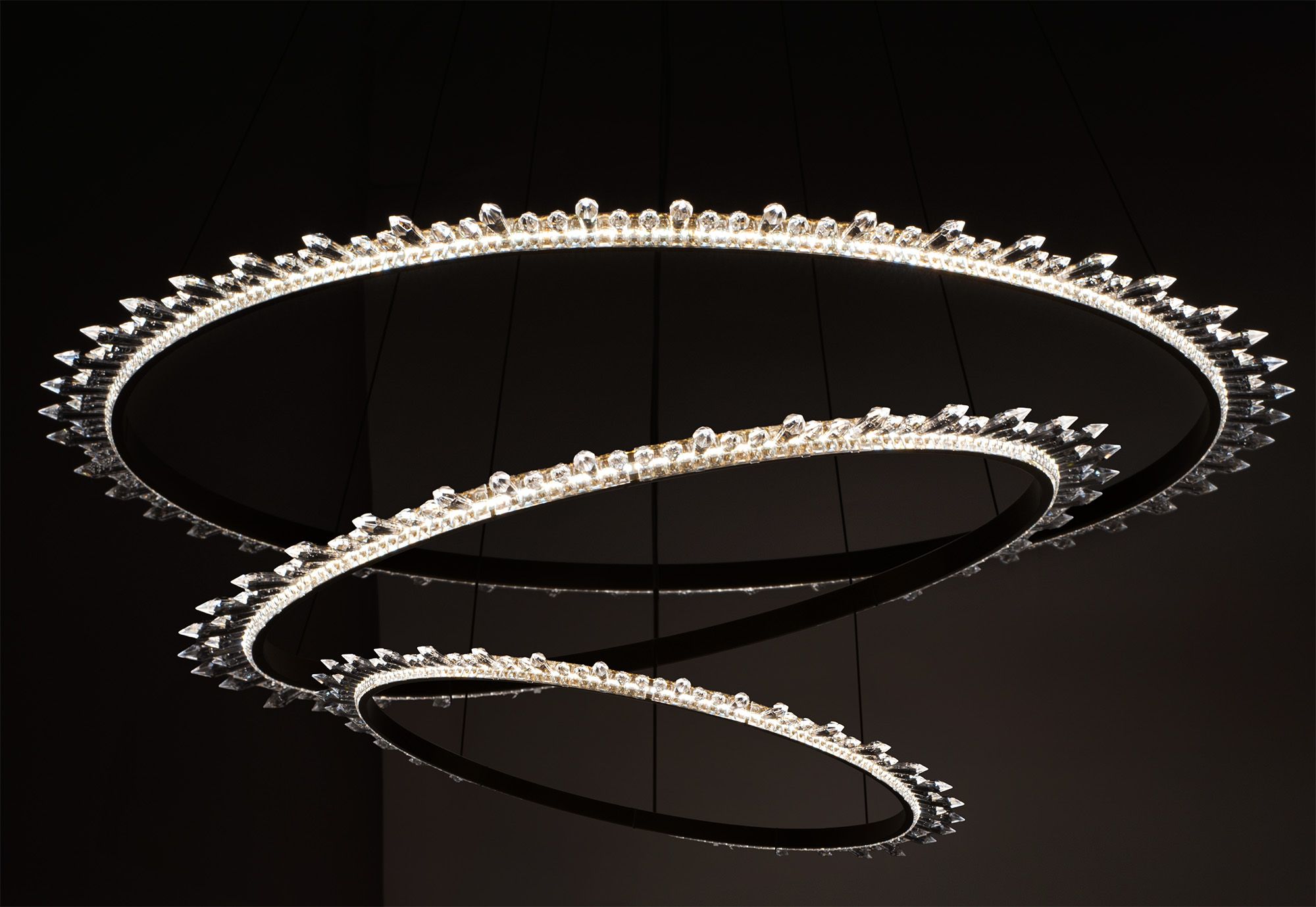 TOOLIGHT riippuva kattovalaisin LED APP1609-3C kulta, 82x82x121cm