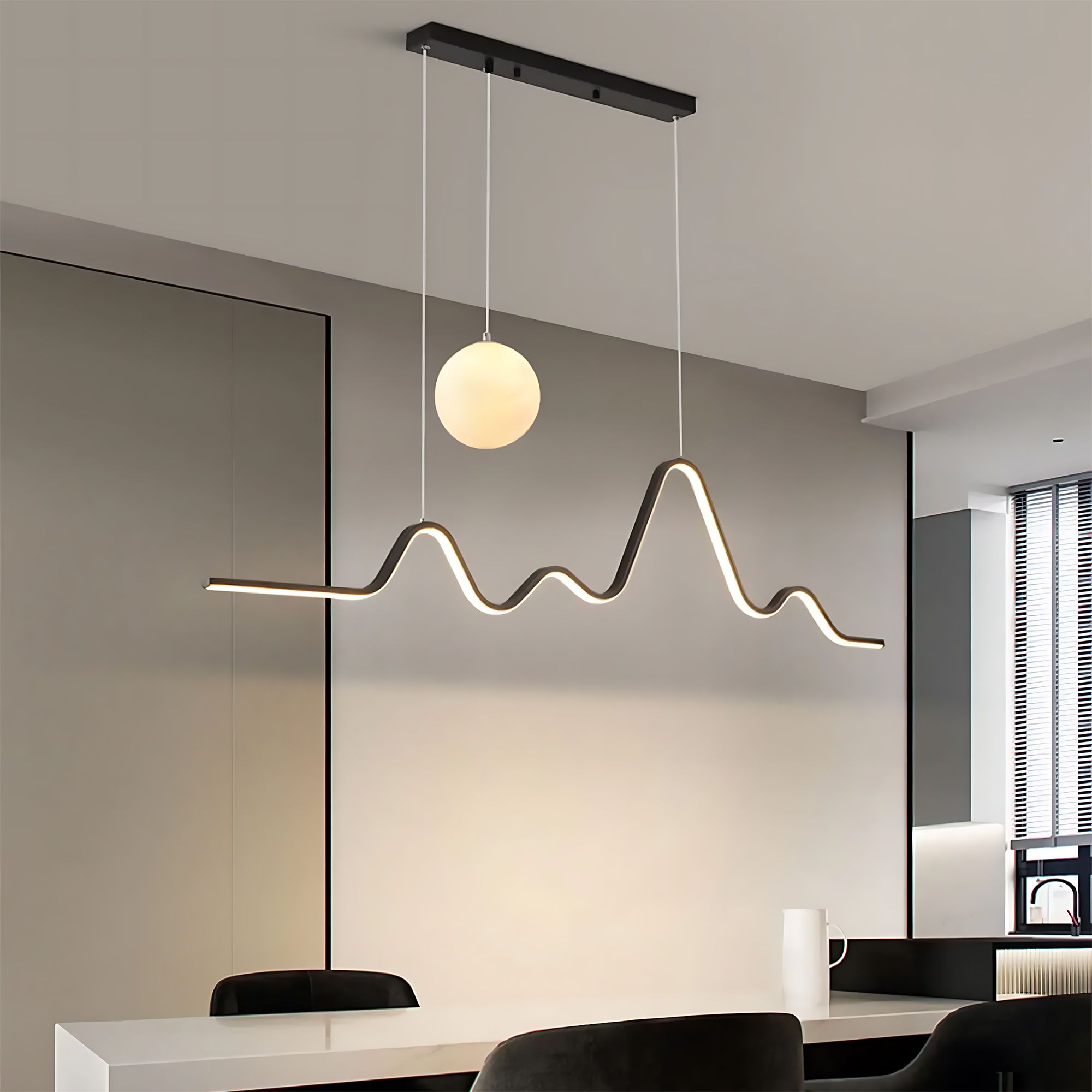 TOOLIGHT riippuvalaisin LHJ033-CP musta, harjattu kulta, 128x2x25cm