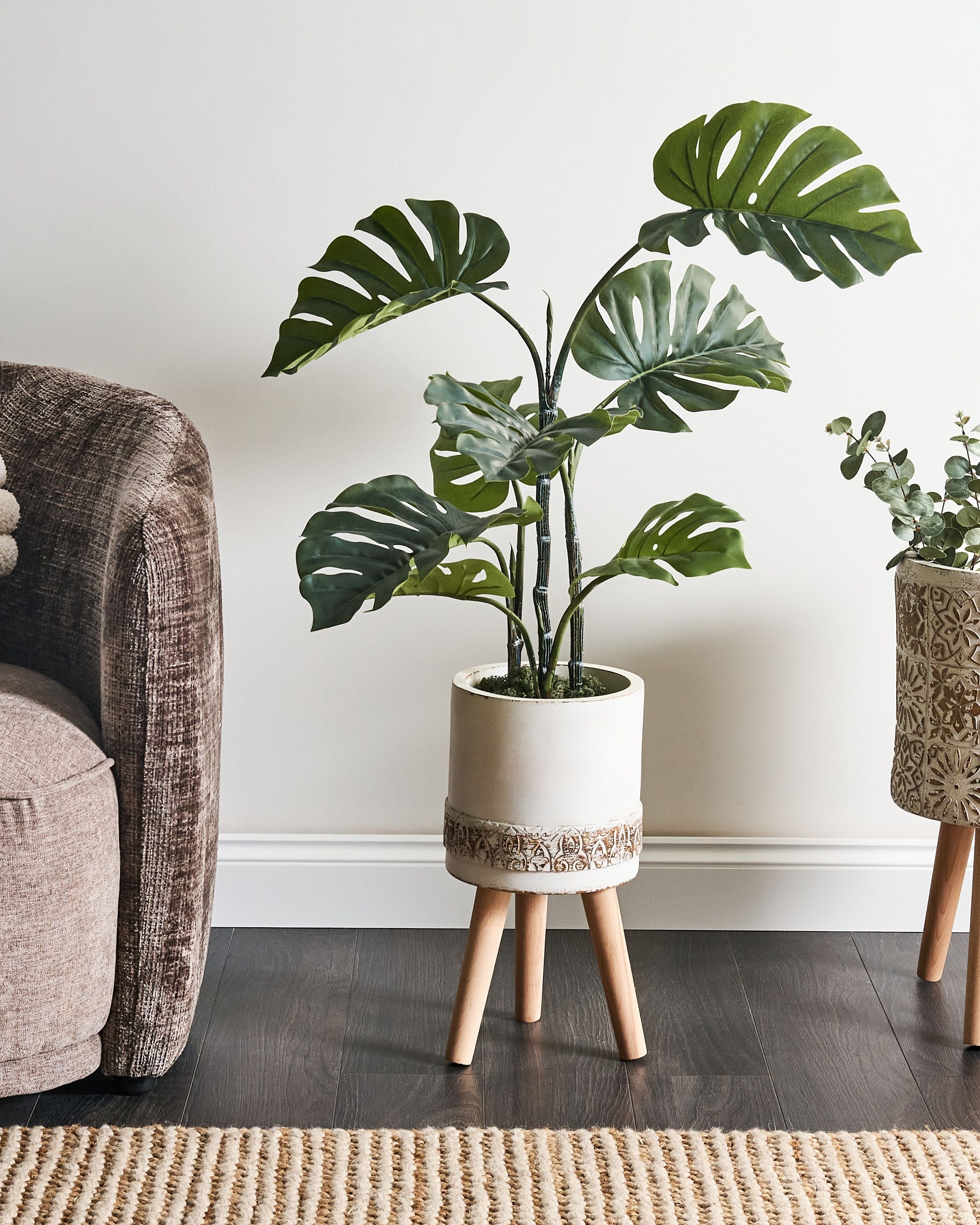 Korotettu kukkaruukku SKIATOS 22 cm Luonnonvalkoinen