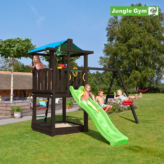 Leikkitornikokonaisuus Jungle Gym Hut 2.1, mustaksi petsattu, ja 2-Swing Module 220 ilman liukumäkeä