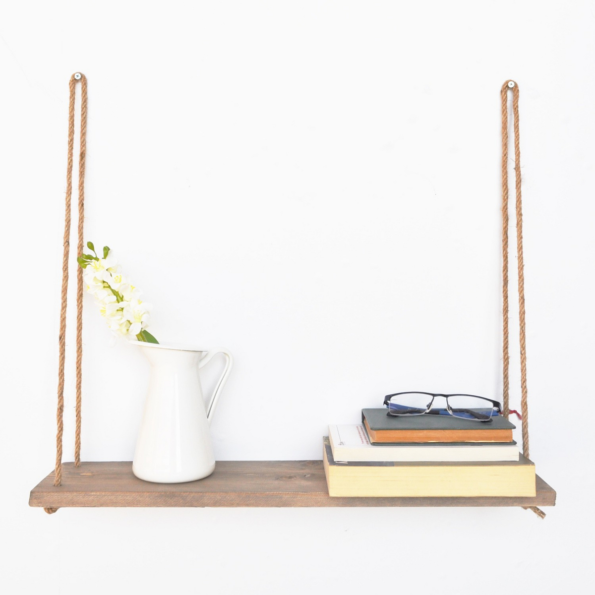 Norda Design käsintehty seinähylly, 60 cm x 13 cm x 1,6 cm, 100 % kuusipuuta, rustiikkinen pähkinänruskea, valmiiksi koottu ja seinälle asennettava