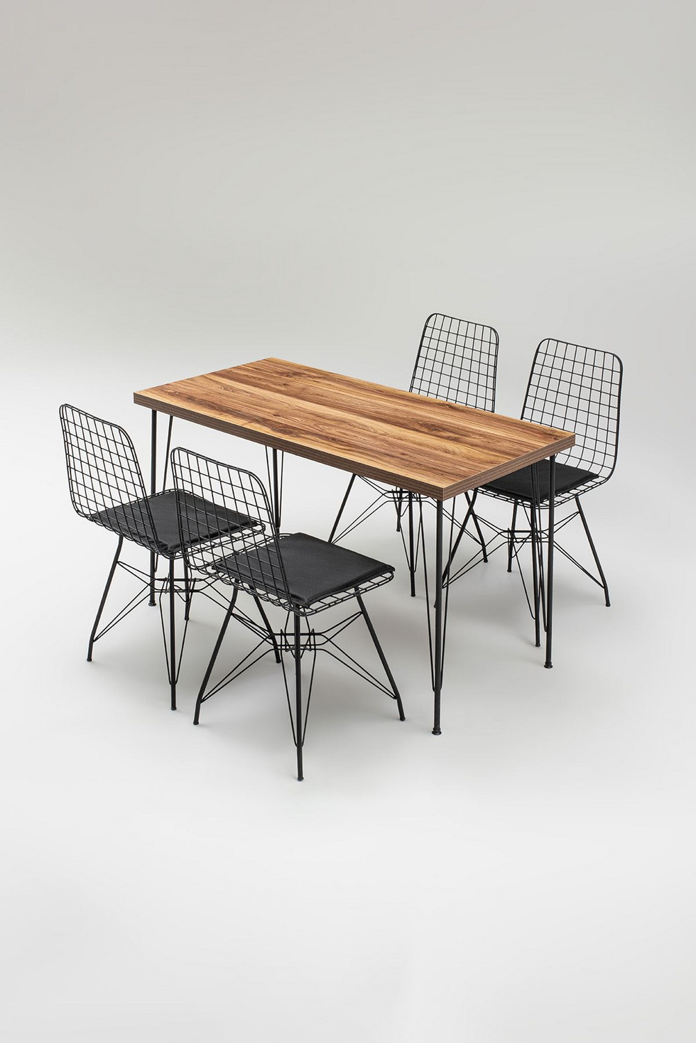 Norda Design Moderni 5‑osainen pöytä- ja tuolisarja, tammi ja musta, 120 x 60 cm | 100 % melamiinipinnoitettu, metallirunko, tyylikäs muotoilu
