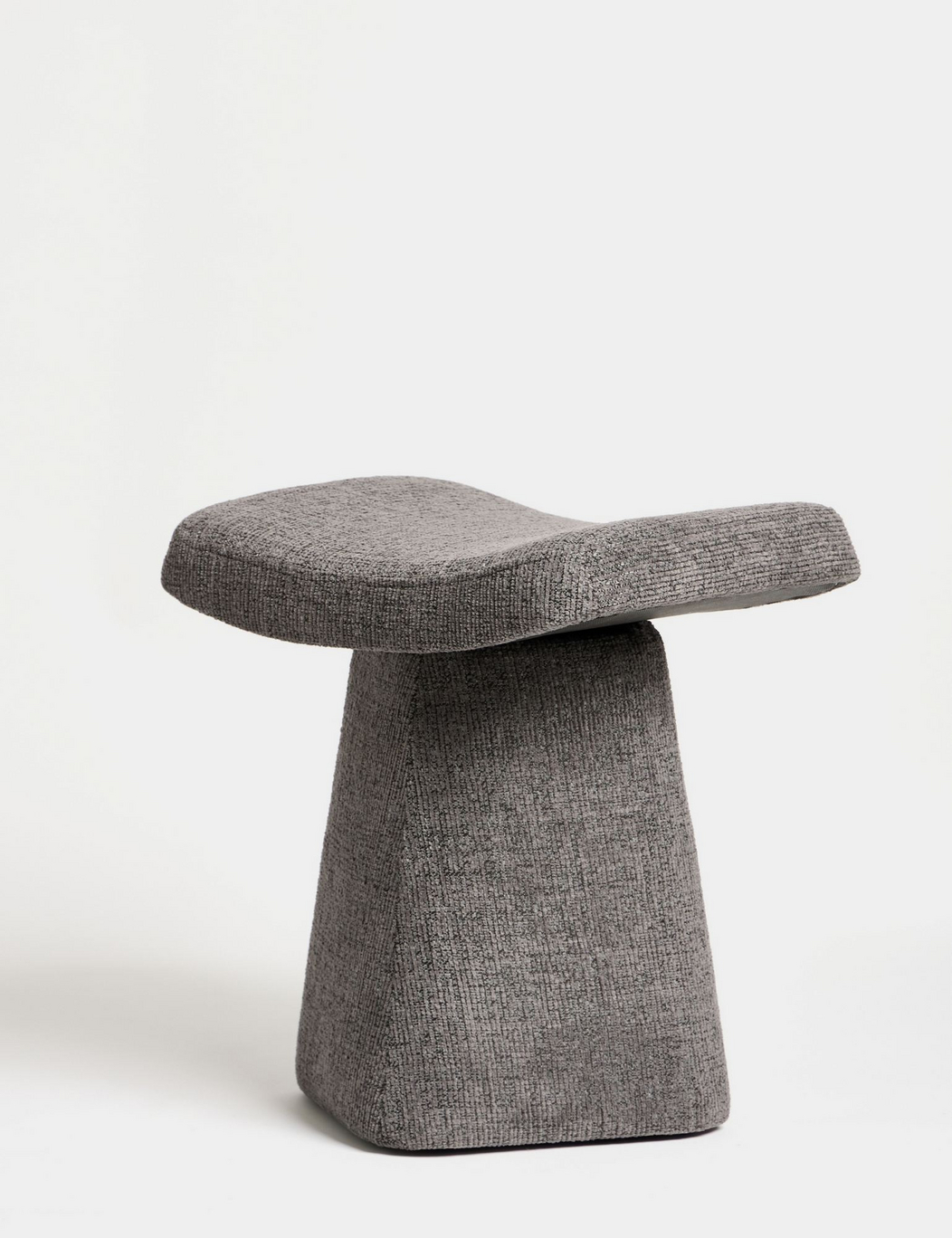 Norda Design Tyylikäs rahi, antrasiitti, 47 x 45 x 37 cm | 100 % pyökkipuinen runko ja kudottu kangas | Täydellinen moderniin sisustukseen