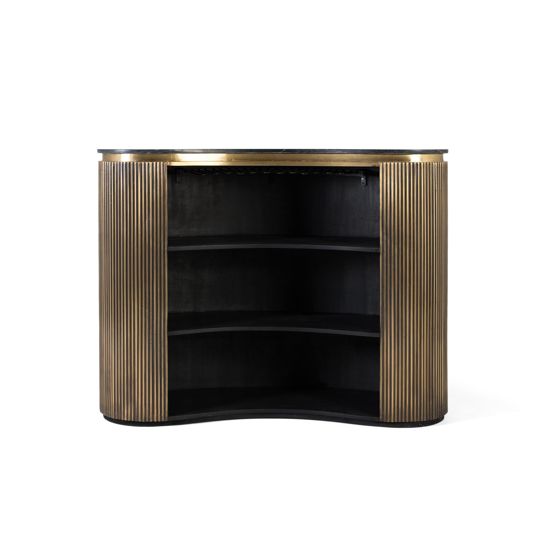 Baarikaappi, kultainen etuosa