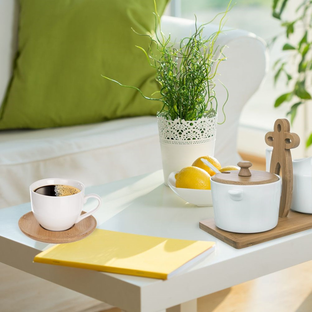 Valkoinen posliinikuppi lautasella WHITELINE 100 ml 6 kpl.