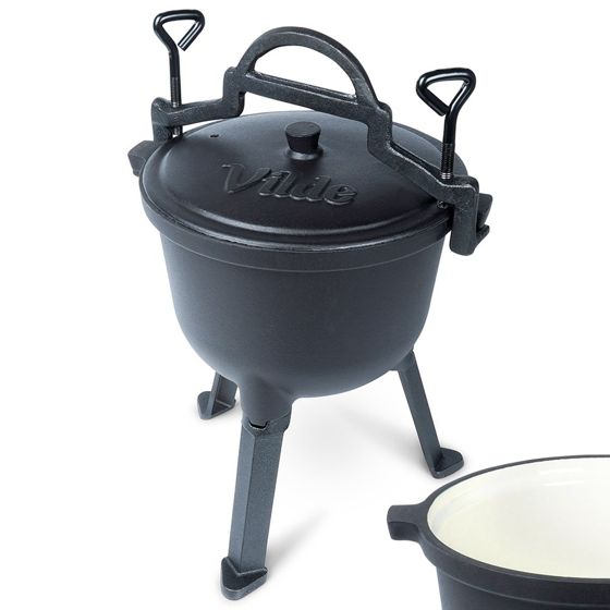 Emaloitu valurautainen jalkojen ja kannen paistokasari CAST LINE 4 l