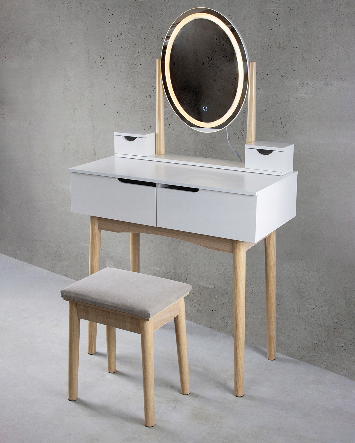 Skandinaavinen meikkipöytä LED-peilillä