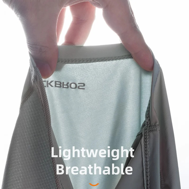 Mustat kasvosuojat ulkoiluun - Cagoule