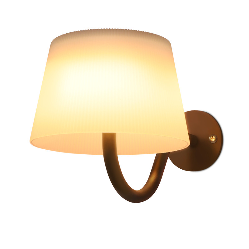 NETTLIFE Sisäkäyttöön tarkoitettu paristokäyttöinen seinävalaisin kytkimellä: Himmennettävät LED-seinävalaisimet, musta, langaton, moderni