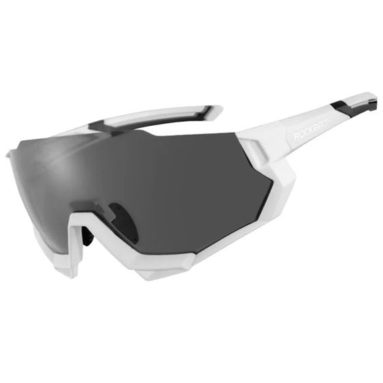 Polarisoidut valokuvatunnistavat aurinkolasit