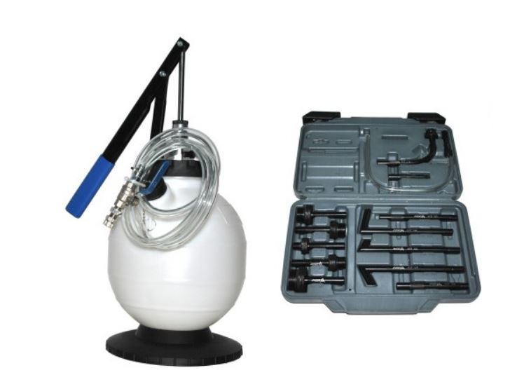 Automaattivaihteiston öljynvaihtopumppu sovittimin