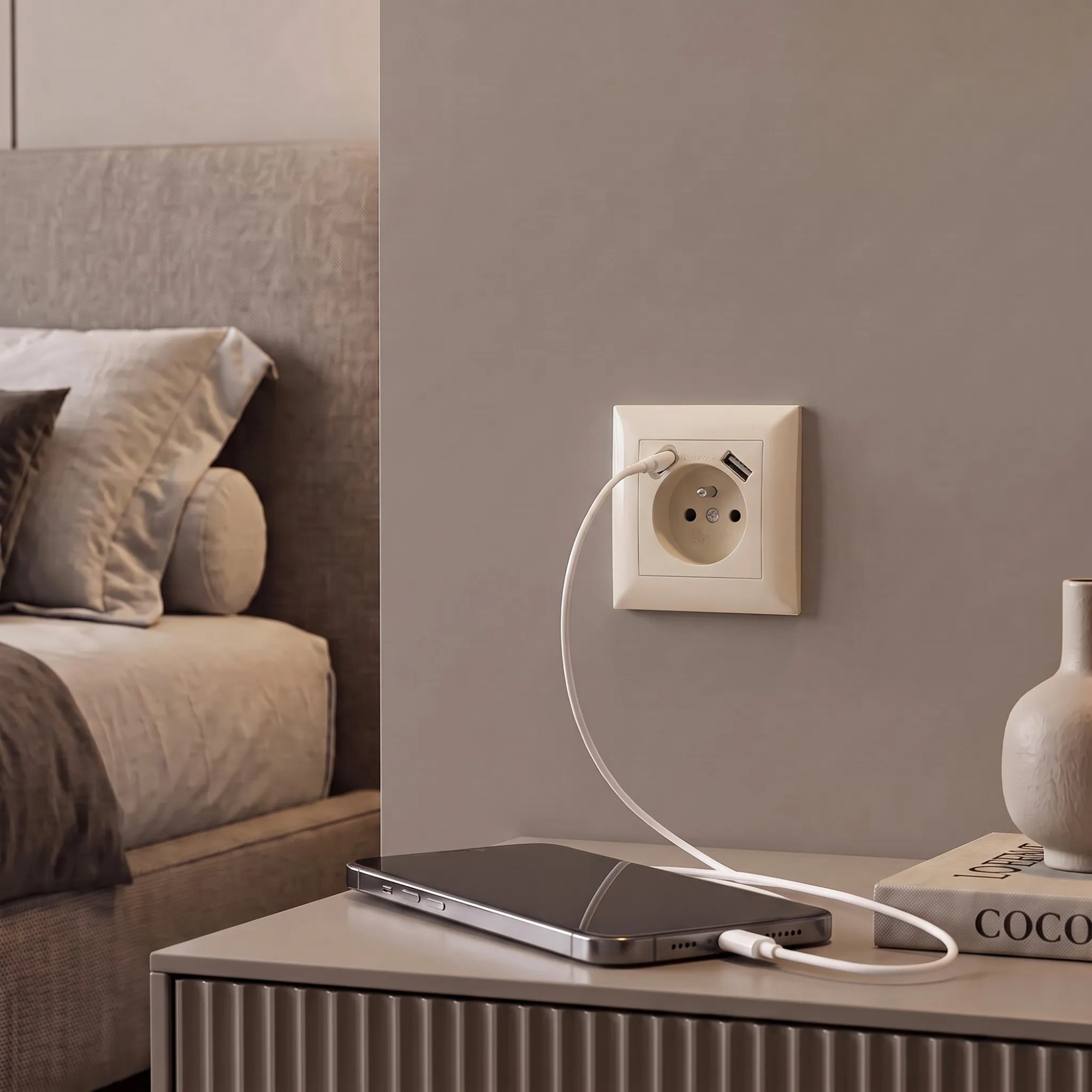 Toolight Yksiosainen maadoitettu pistorasia OSTE JNH004-G + kehys +USB-A, USB-C Beige 4, 8x7, 4x7, 4cm