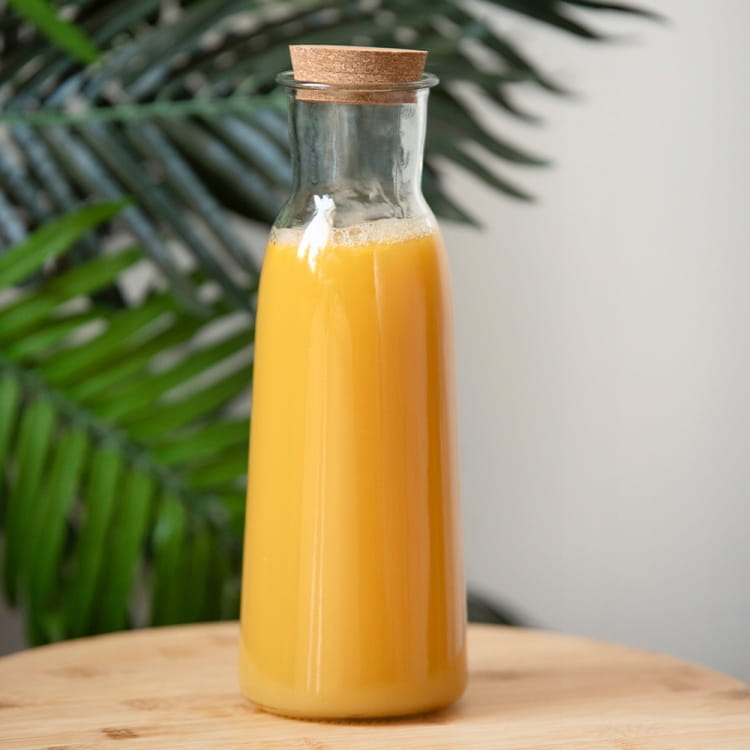 Lasikannu tulpalla limonadimehua varten 1l