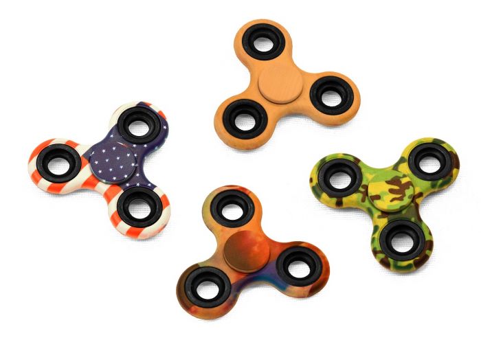 Fidget Spinner Setti, 4 Spinneriä