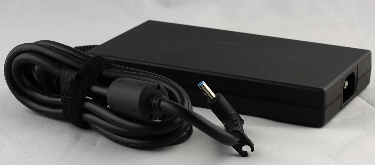 HP Kannettavan laturi 200W 4.5mm 835888-001