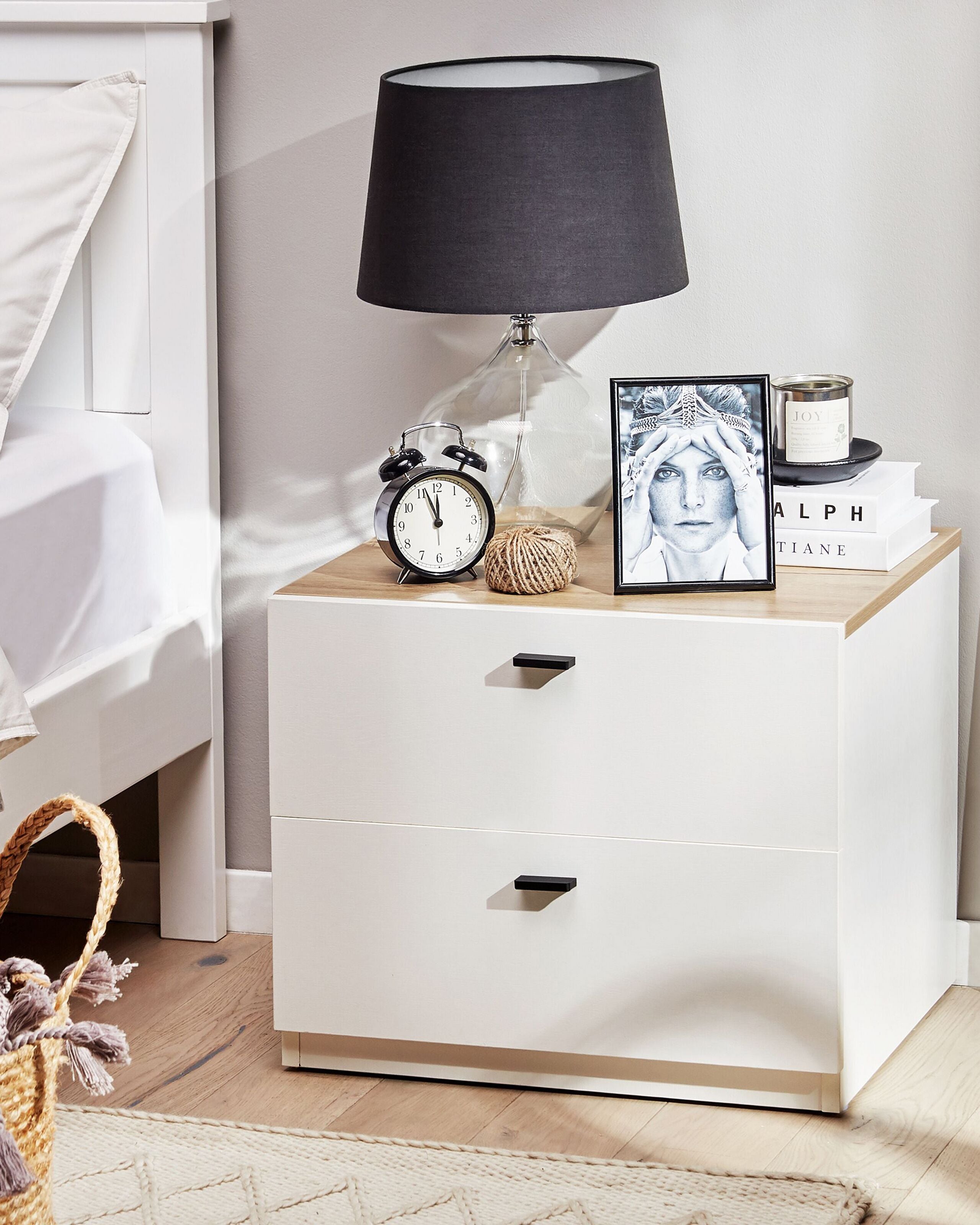 Yöpöytä 2 laatikolla EDISON Valkoinen