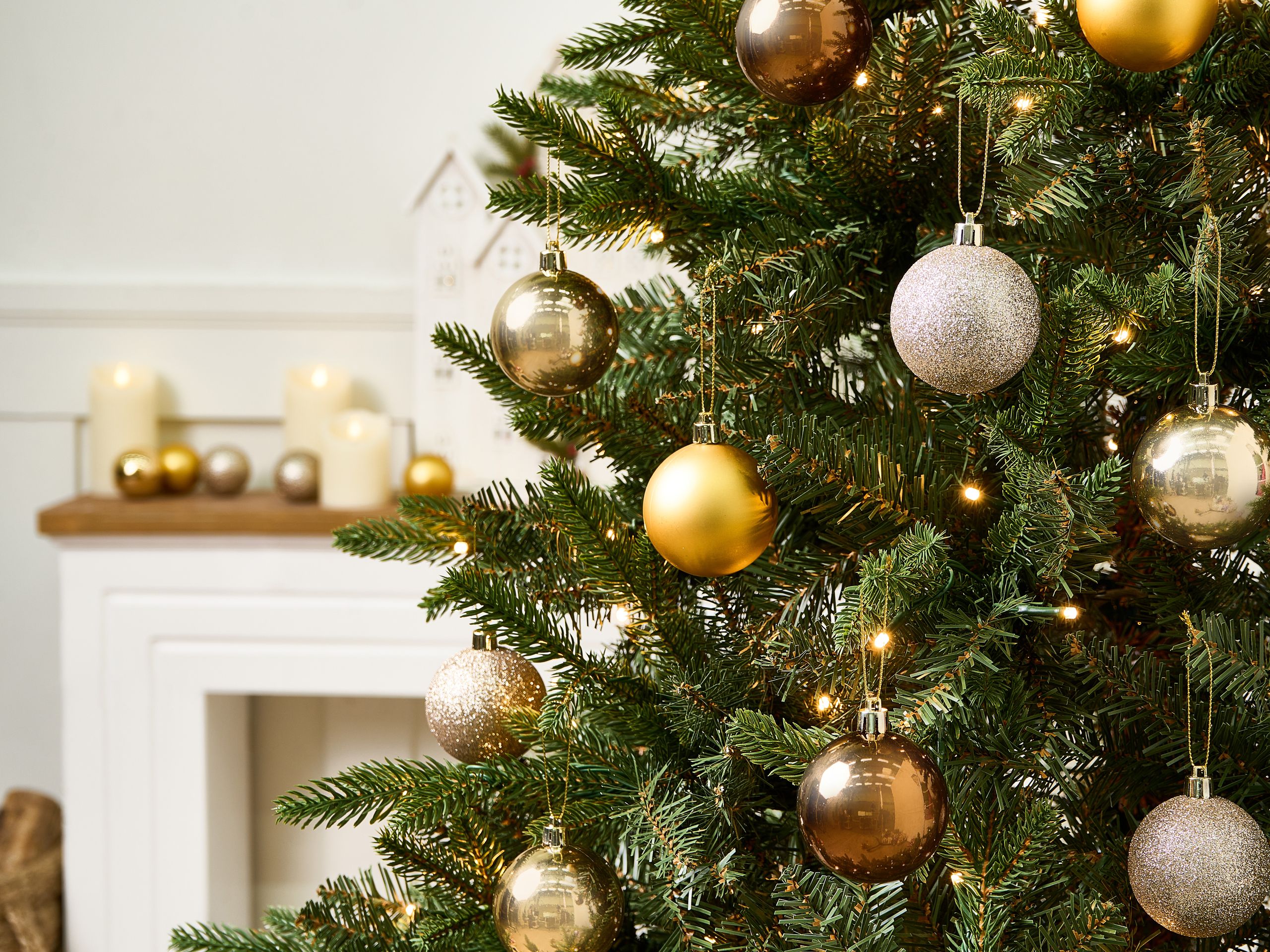 Kuusenkoristesetti 48 kpl KOLIMA Kulta