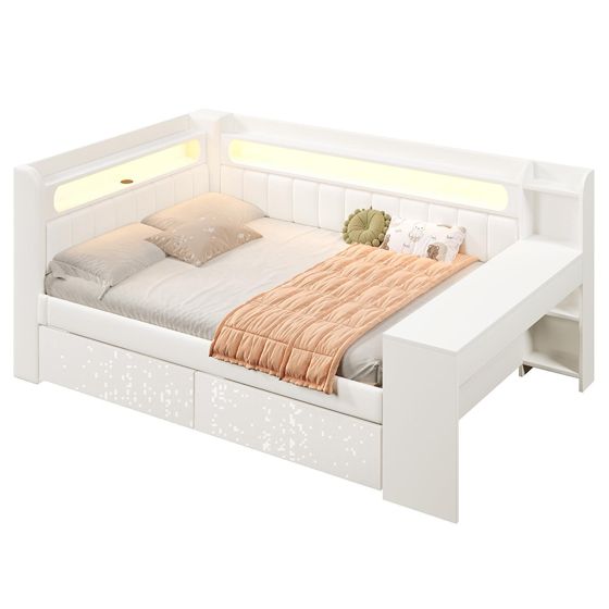 Verhoiltu sänky 140x200 cm valkoisena kirjoituspöydällä