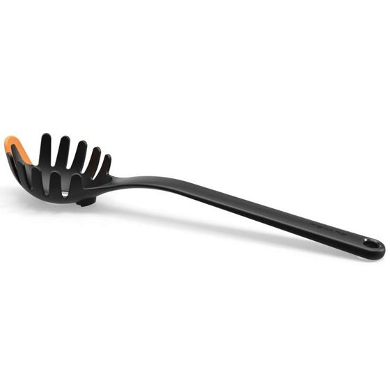Fiskars Functional Form -pastalusikka