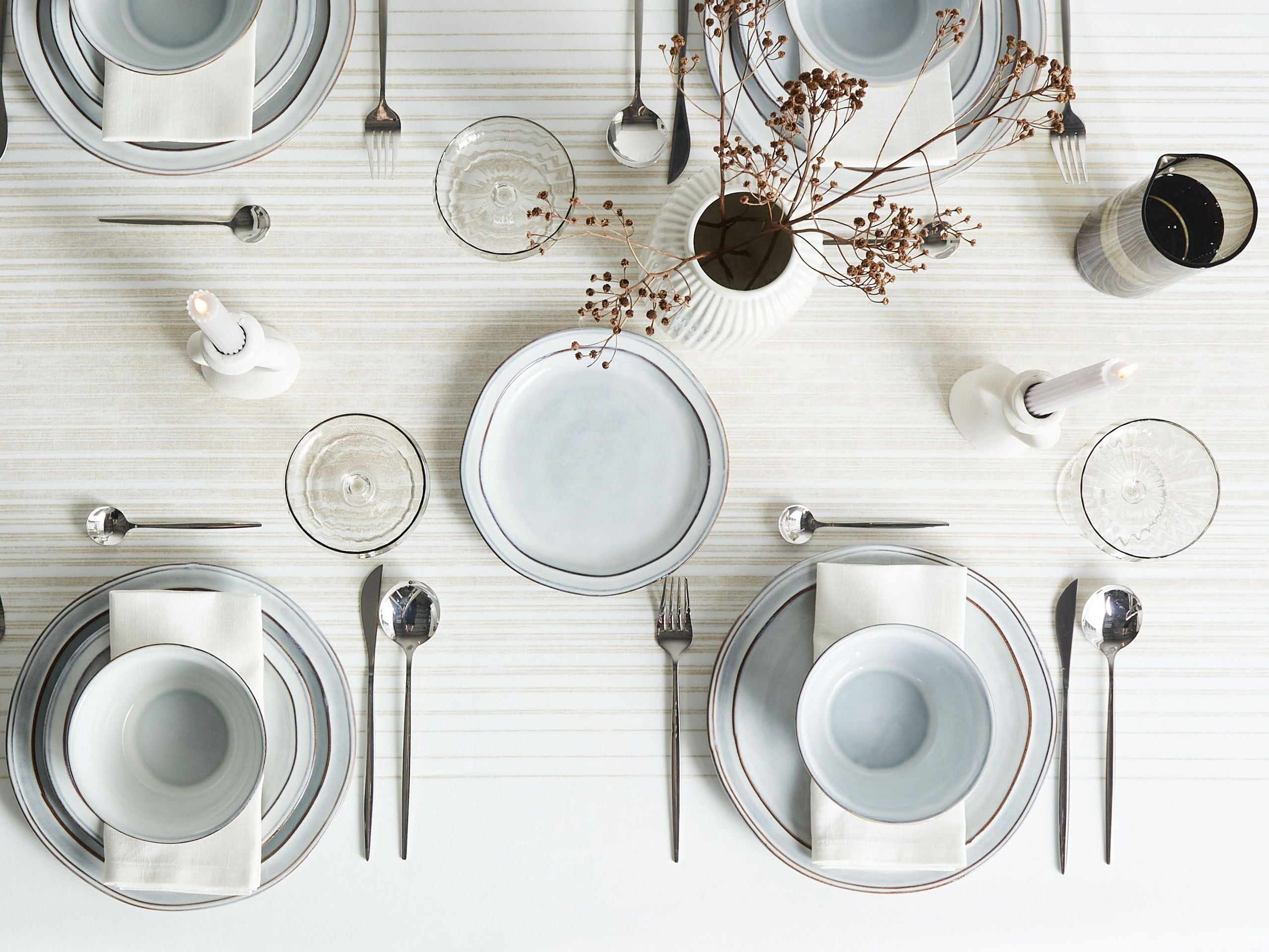 Astiasto 24 osaa CHIVES kivitavara Vaaleanharmaa