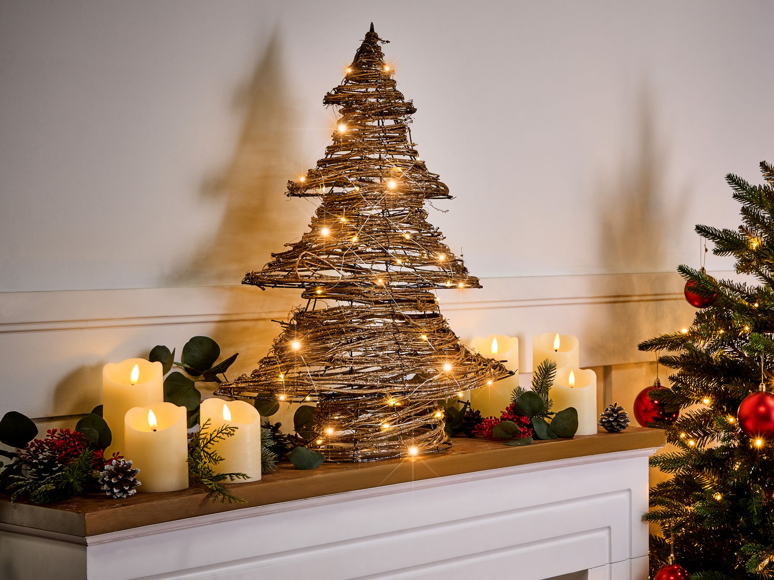 Joulukoriste LED-valo FURESO Joulukuusi 60 cm Luonnonväri