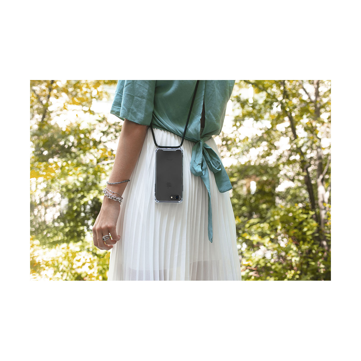 Silikonikuori Apple iPhone SE 2022/SE/8/7/6S/6:lle säädettävällä rannehihnalla