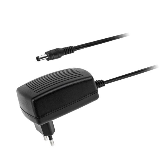 20 V 2 A/4 A akkulaturi RB-2001- ja RB-2002 Rebel Tools -akuille