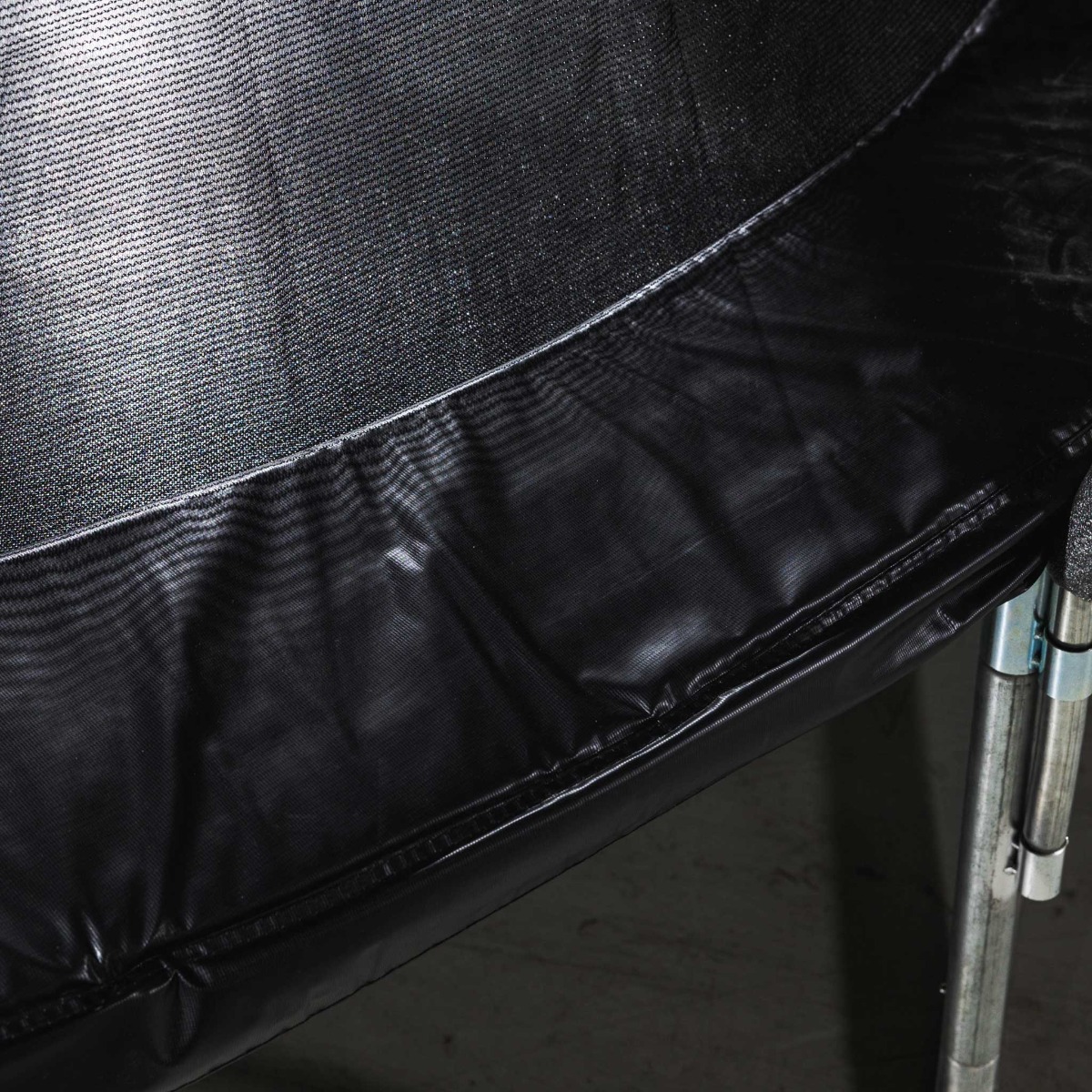 React Aero trampoliini 3,66m turvaverkolla