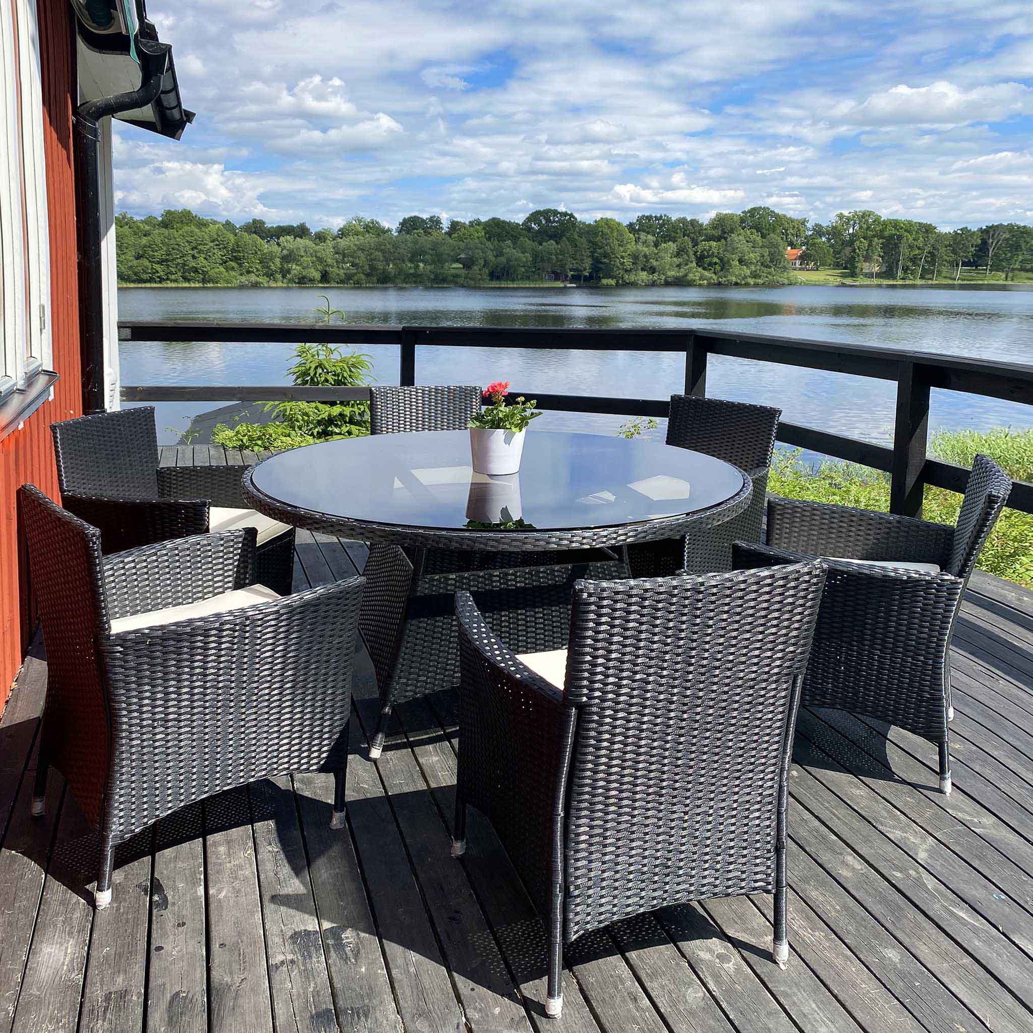 Lyfco Ruokailuryhmä Tylösand, Ø140cm, 6-istuttava tyynyillä, musta