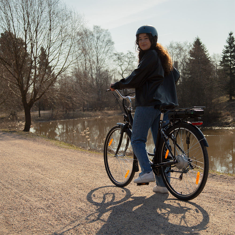 Swoop Sähköpyörä Classic, naisten 28" musta